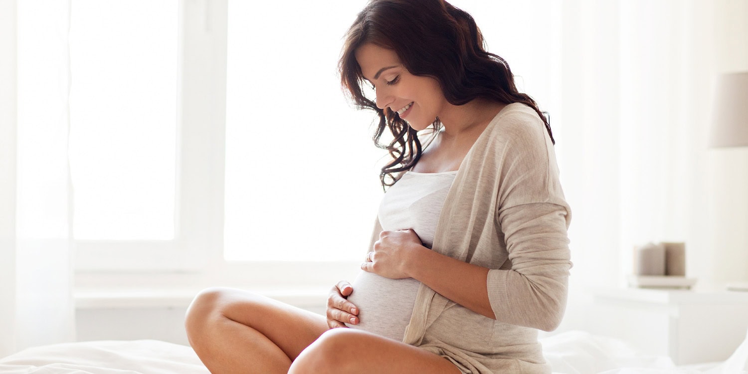 Pregnancy reshapes the brain: Study reveals gray matter changes linked to hormones and bonding