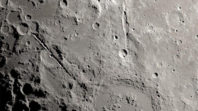 The moon’s two grand canyons formed in less than 10 minutes