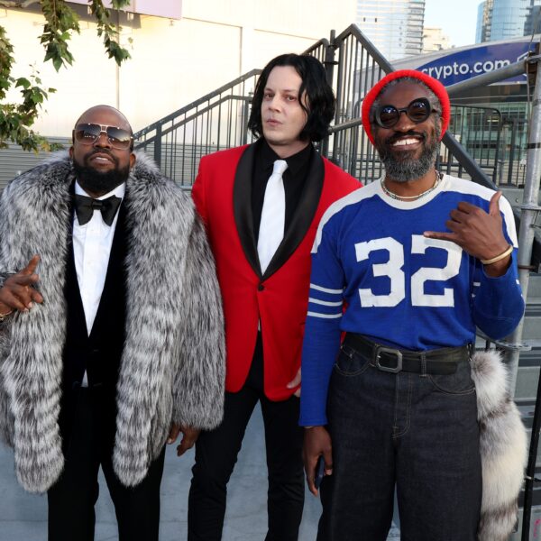 Jack White Burchett Ai L7rajm