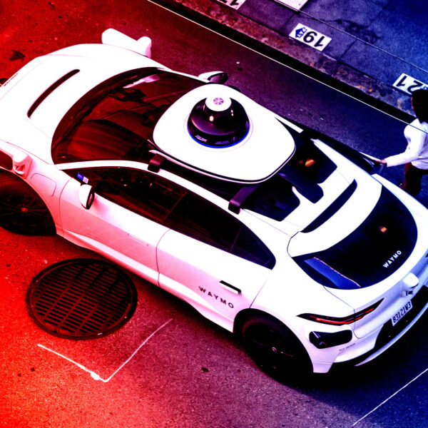 Police Investigating Weird Man Found in Waymo by Passenger