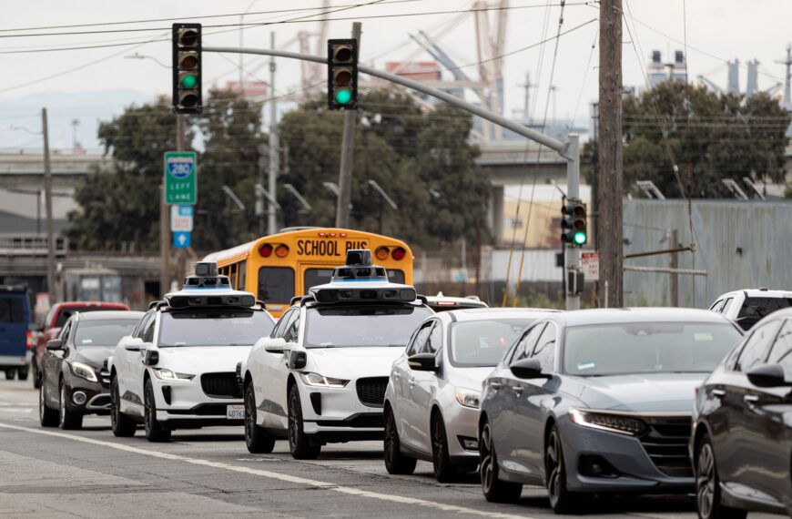 Waymo’s Software Patch to Not Run Down Children Getting Off School Buses Isn’t Working, School Claims