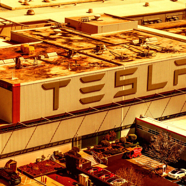Elon Musk Shutting Down Tesla Car Factory to&hellip;