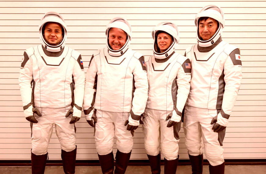 NASA Announces Emergency Evacuation From Space Station