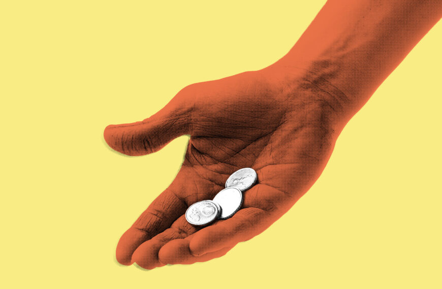 Experts Growing Worried About World in Which AI Takes Your Job and You Have No Way to Provide for Yourself