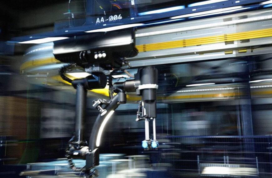 Amazon’s Shiny New Warehouse Robot Just&hellip;