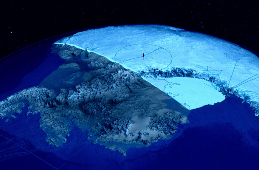 Antarctica’s Gravity Hole Growing Stronger, Scientists&hellip;