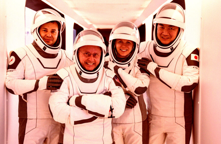 The Saga of NASA’s Space Station Evacuation Keeps Getting Stranger