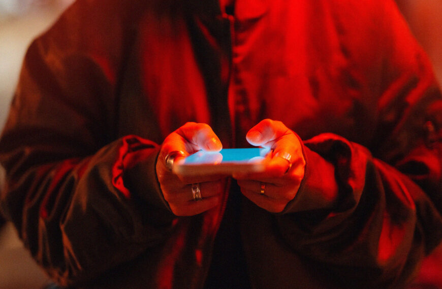 New Study Examines How Often AI Psychosis Actually Happens, and the Results Are Not Good