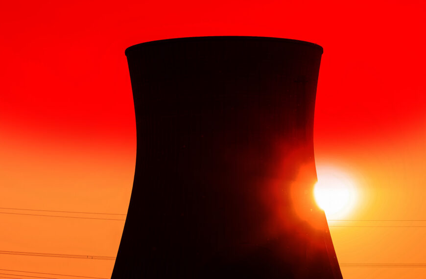 Huge Study Finds Living Near Nuclear Plants Linked With Cancer Deaths