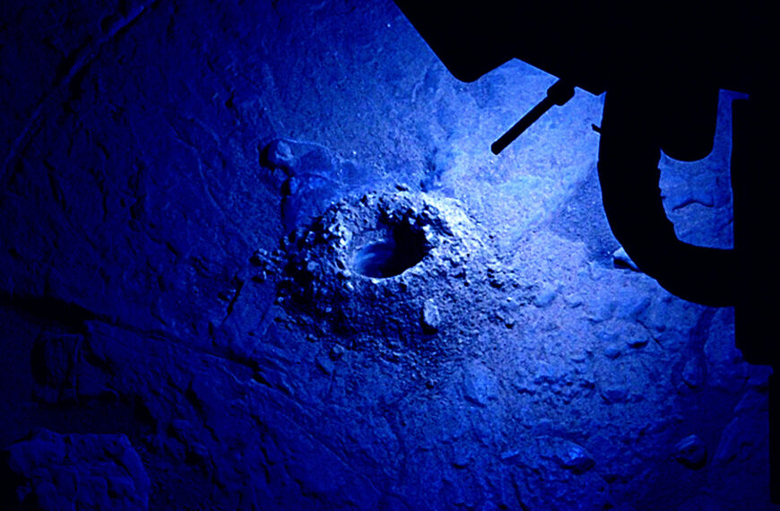 This Photo of Mars at Night Is Straight Up Haunting