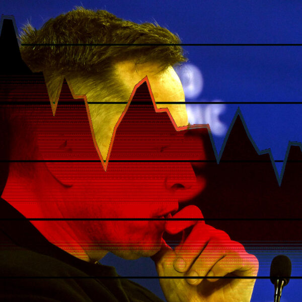 Bank Warns of Tesla Stock Collapse