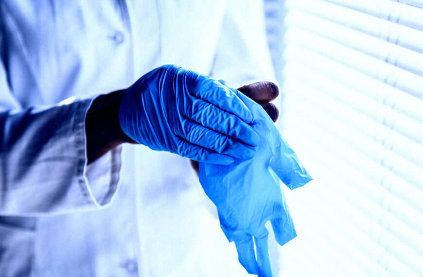 You Know How Scientists Keep Finding Microplastics Literally Everywhere? Well, You’d Never Guess What Their Lab Gloves Are Coated in Straight Out of the Packaging