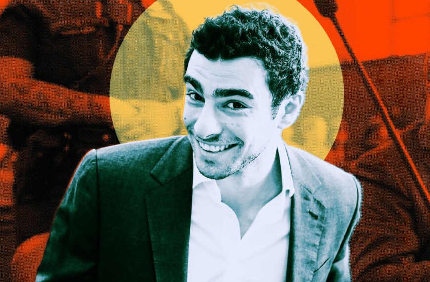 CEO Says He’s Giving Employees a $1.5 Million Bonus So He Doesn’t Get Shot in the Street by a Luigi-Like Killer