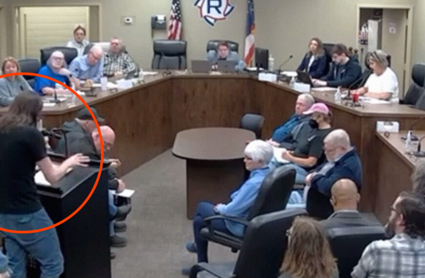Man at City Council Meeting Makes Devastating Case Against Proposed Local Data Center