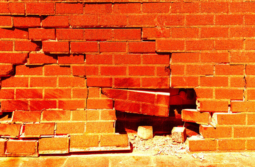 The Horrible Economics of AI Are Starting to Come Crashing Down