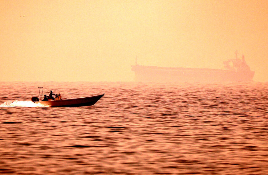 Iran Demanding Huge Bitcoin Payments to Pass Through Strait of Hormuz