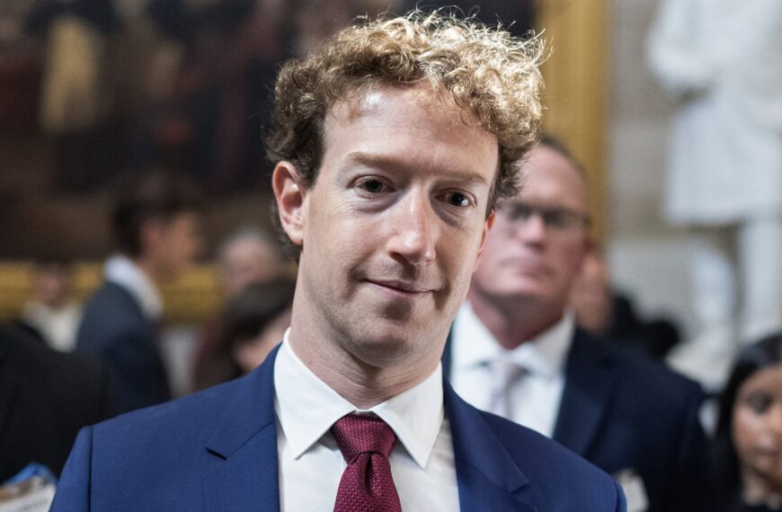 Mark Zuckerberg Just Got Shot Down by China, Again