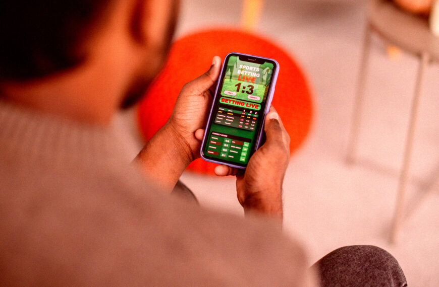 More Than Half of Men Aged 18 to 49 Have Already Fallen Into Online Sports Betting