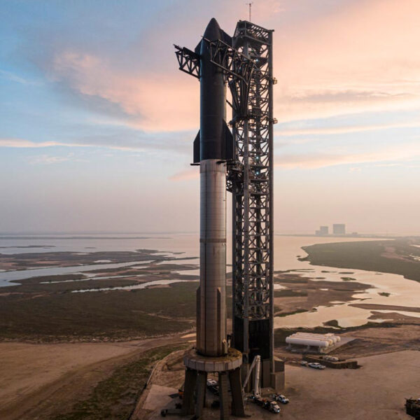 SpaceX Files for IPO