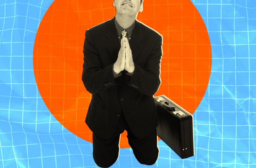 Wall Street Journal Editor-in-Chief Instructs Staff to Welcome AI Sloplords