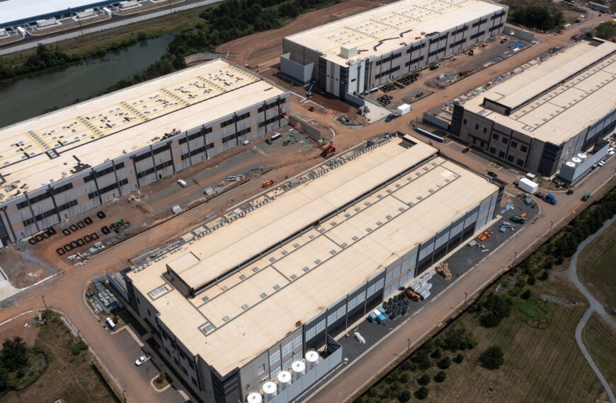 In Irony-Soaked Incident, Amazon Data Center Shuts Down&hellip;