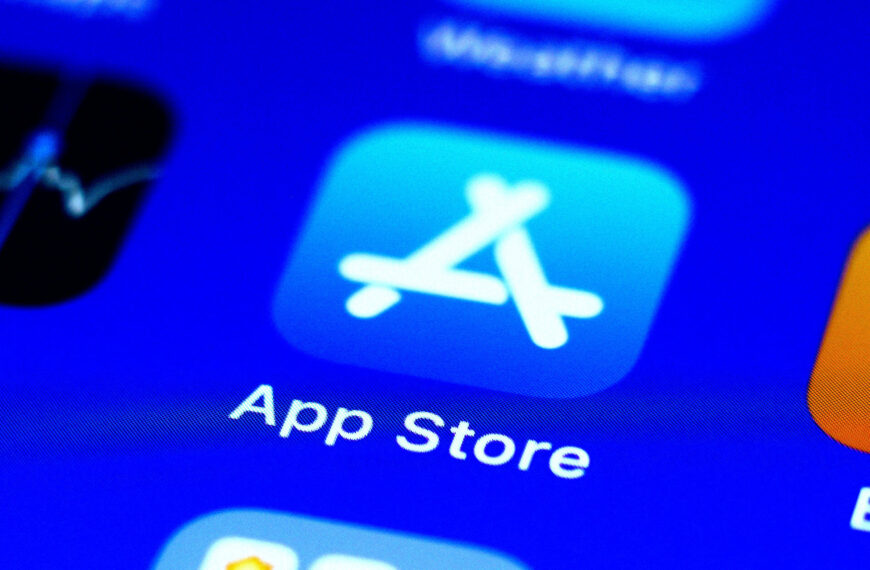Apple Is Blocking Vibe Coding Apps&hellip;