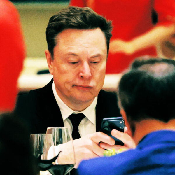 Elon Musk Absolutely Obsessed With Tweets From Random&hellip;