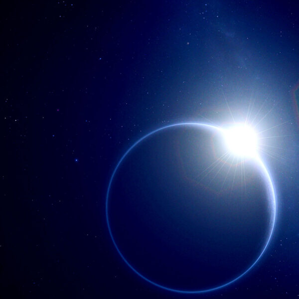 Scientists Detect Atmosphere on Planet-Like Object Beyond Pluto