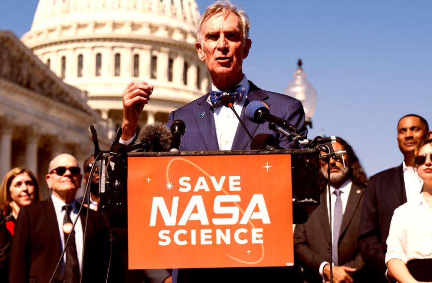 Scientists and Lawmakers Horrified at Trump’s Brutal Budget for NASA