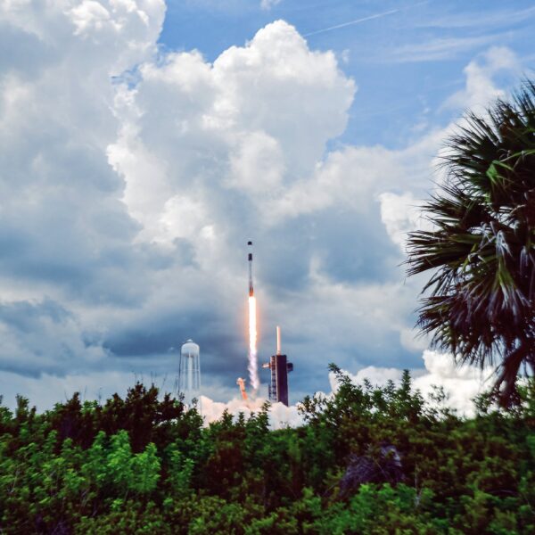 Eighty Residents Sue SpaceX, Saying Elon Musk’s Constant&hellip;