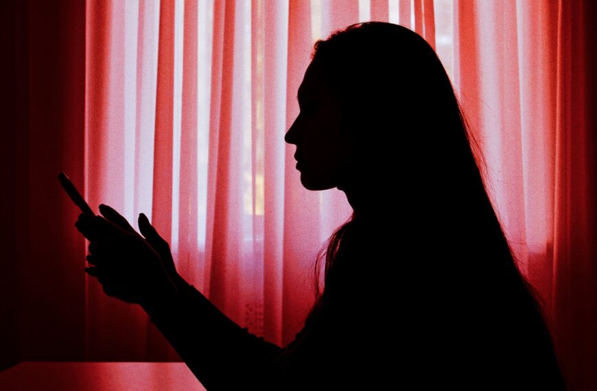 These Logs of ChatGPT Allegedly Driving a Suicidal Woman to Her Death Are Deeply Disturbing