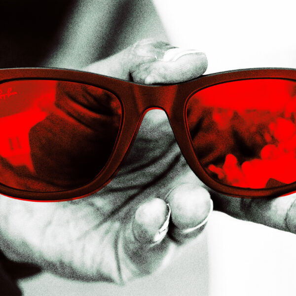 Meta Furious Over Bombshell Smart Glasses Revelation