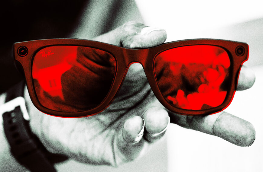 Meta Furious Over Bombshell Smart Glasses Revelation