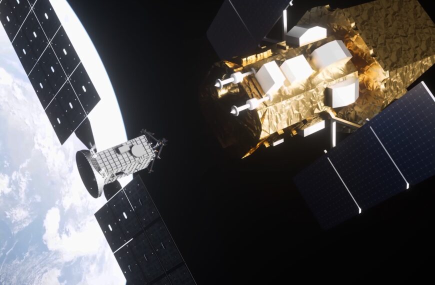 NASA Prepping to Launch Extremely Risky Rescue Mission