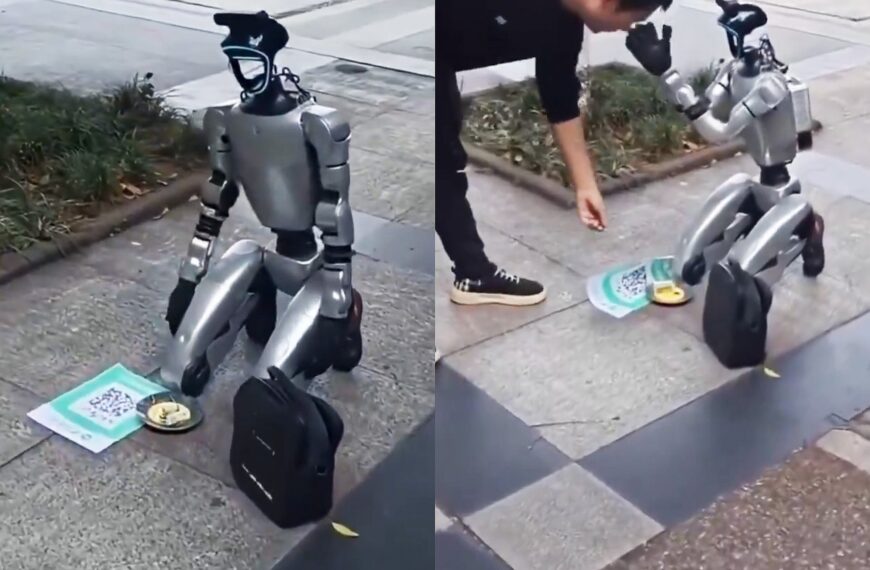 Robot Seen on Street Begging for Change