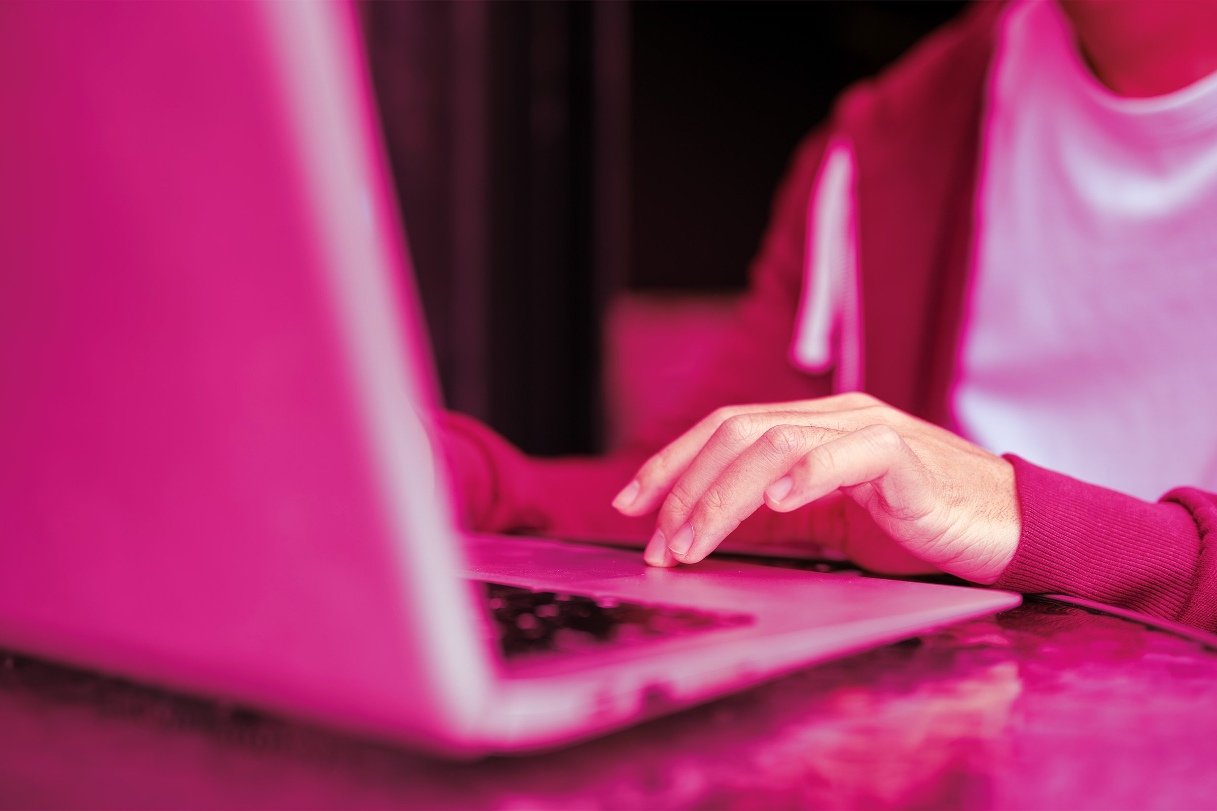 Law School Bans Laptops and Phones as AI Cheating Scandal Grows