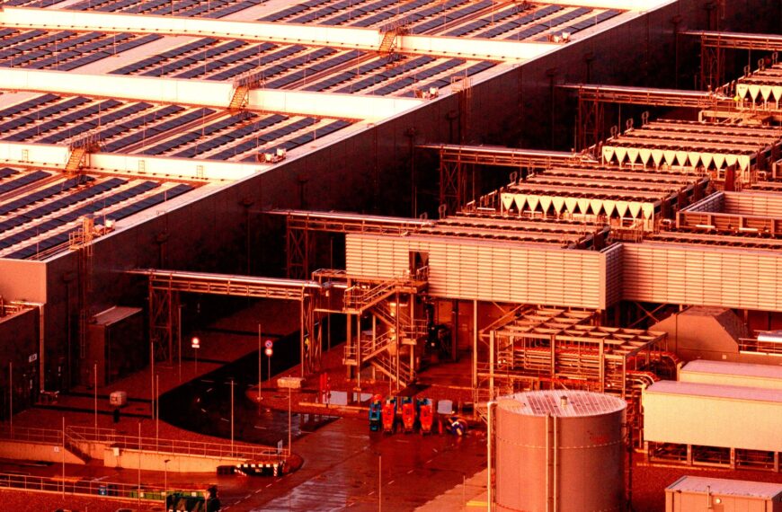 Amazon Used a Startlingly Dirty Trick to Build a Data Center Without Consent of Community