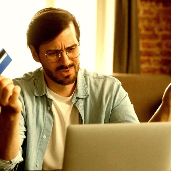 Man Sues Bank for Being Stupid Enough to&hellip;