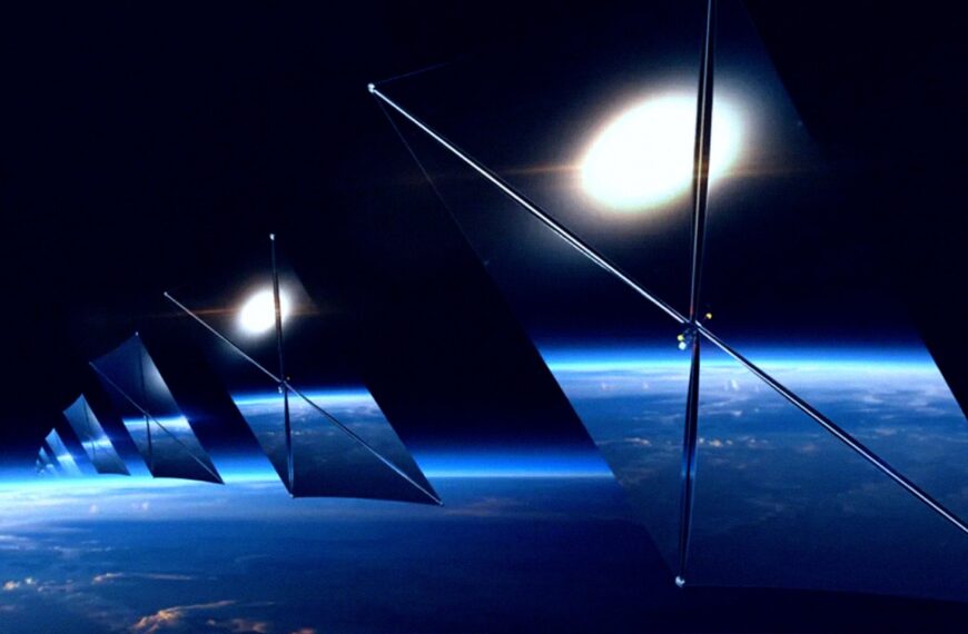 Scientists Warn That New Satellites Could Cause Eye Damage for People on the Ground