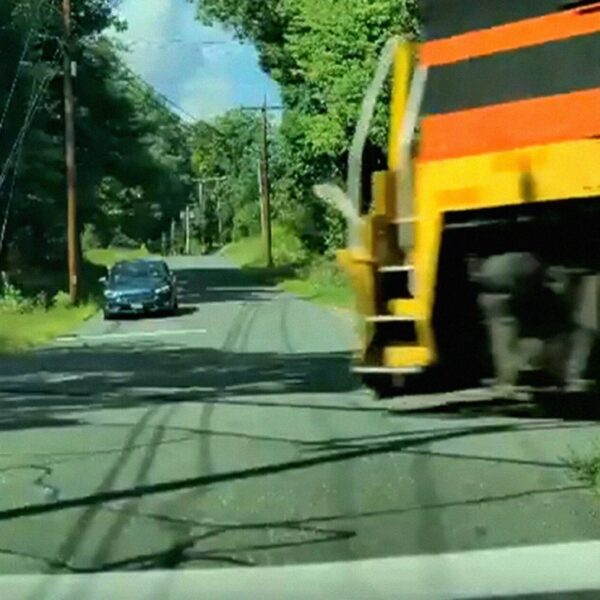 Teslas Are Still Driving Into Oncoming Freight Trains