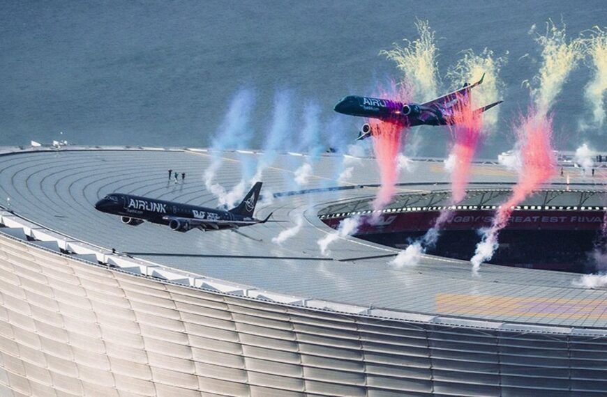 Airline Defends Decision to Fly Two Full Sized Passenger Jets So Close to a Packed Stadium That They Nearly Grazed the Roof
