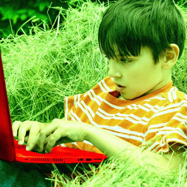 Laptop Toasts Boy