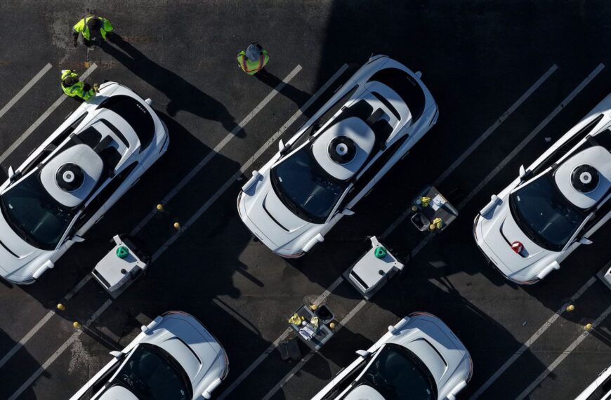 The People Maintaining Waymo’s Self-Driving Cars Are Being Treated Horribly, Insider Claims