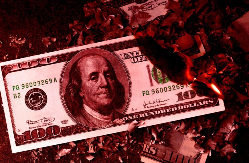 Top Economist Finds That AI Has Provided “Zero Financial Payoff” to Companies Outside Tech