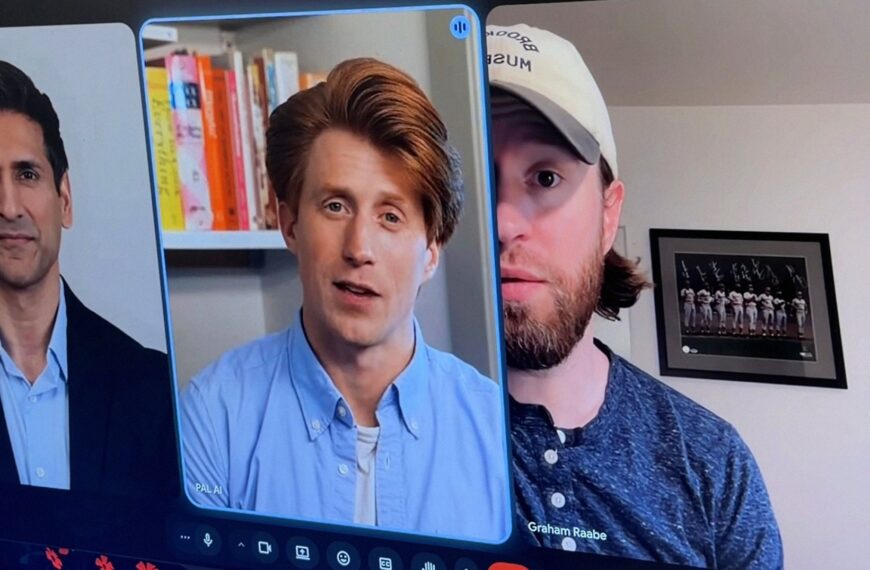 Man Shows Up to AI Job Interview With His Own Helicopter AI to Interview for Him