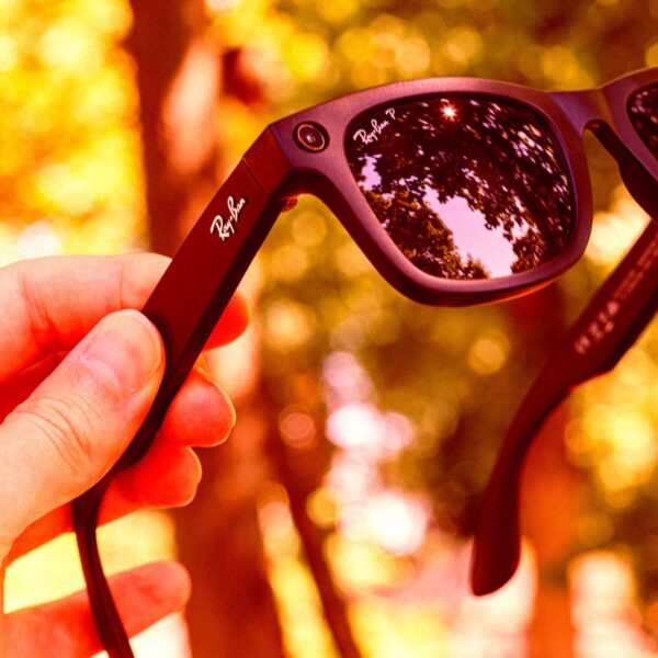 Meta Glasses Said to Be Recording Even When They’re in Sleep Mode